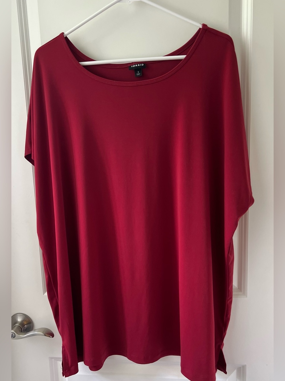torrid Plus-Size Short Sleeve Tee in Deep red